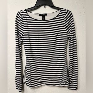 White House black market women’s xs